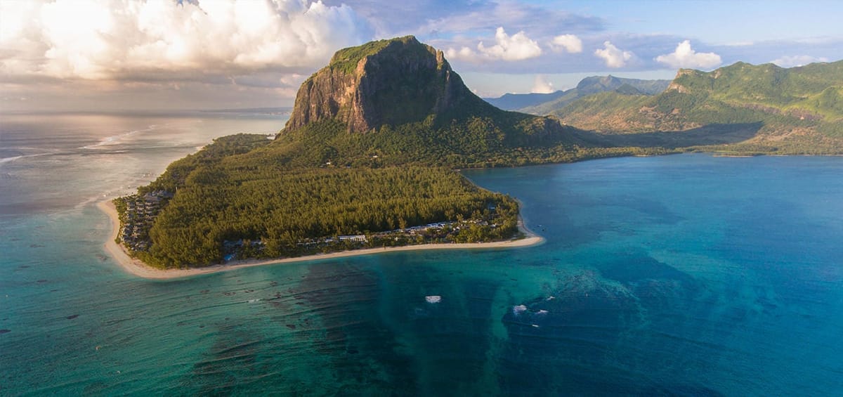 "Перелеты Turkish Airlines из Лиссабона в Порт-Луи",