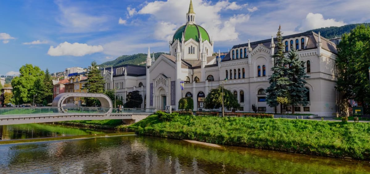 "Перелеты Turkish Airlines из Кайсери в Сараево",