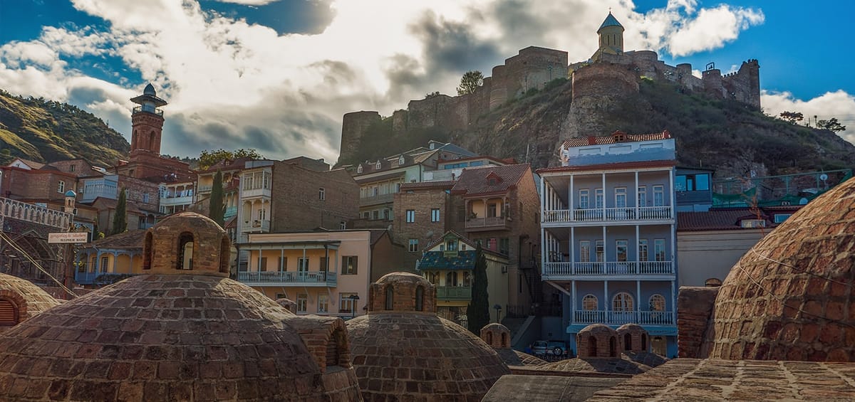 "Дешевые рейсы из Тбилиси | Turkish Airlines",