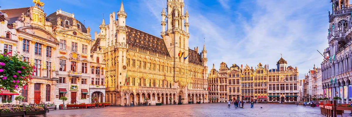 Flüge von Osaka nach Belgien