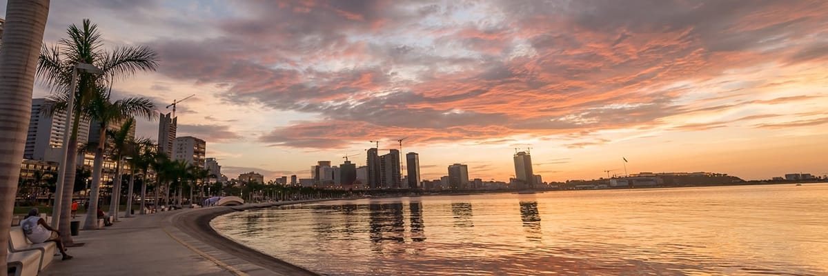Voos para Luanda (LAD)