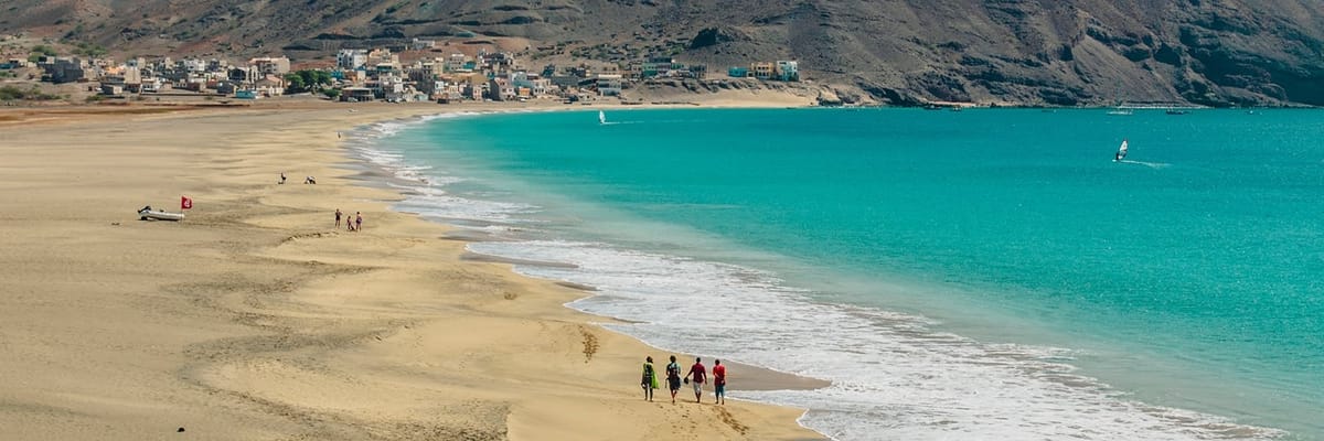 Flights to Sao Vicente (VXE)