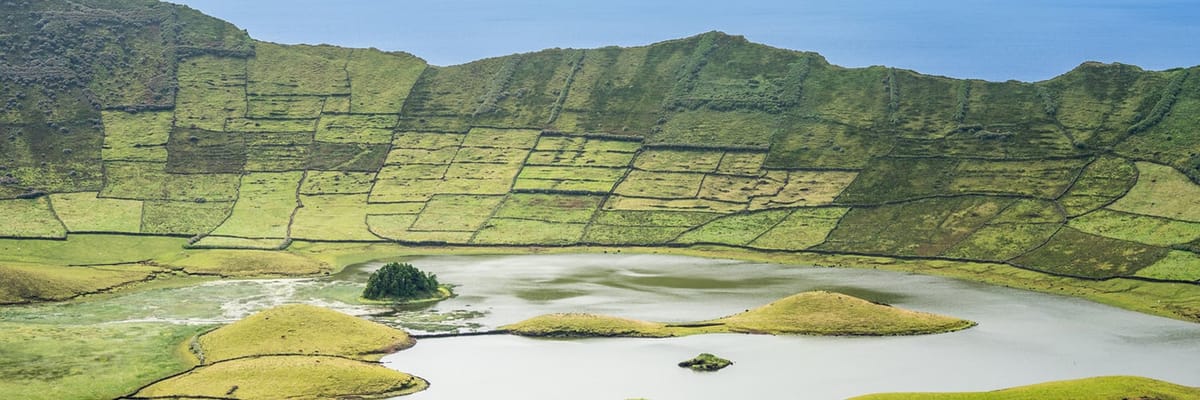 Flights to Corvo (CVU)