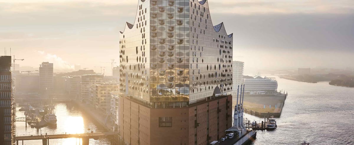 United Airlines New Dreamliner Livery