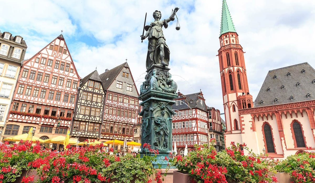 United Airlines New Dreamliner Livery