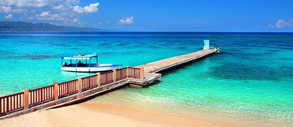 United Airlines New Dreamliner Livery