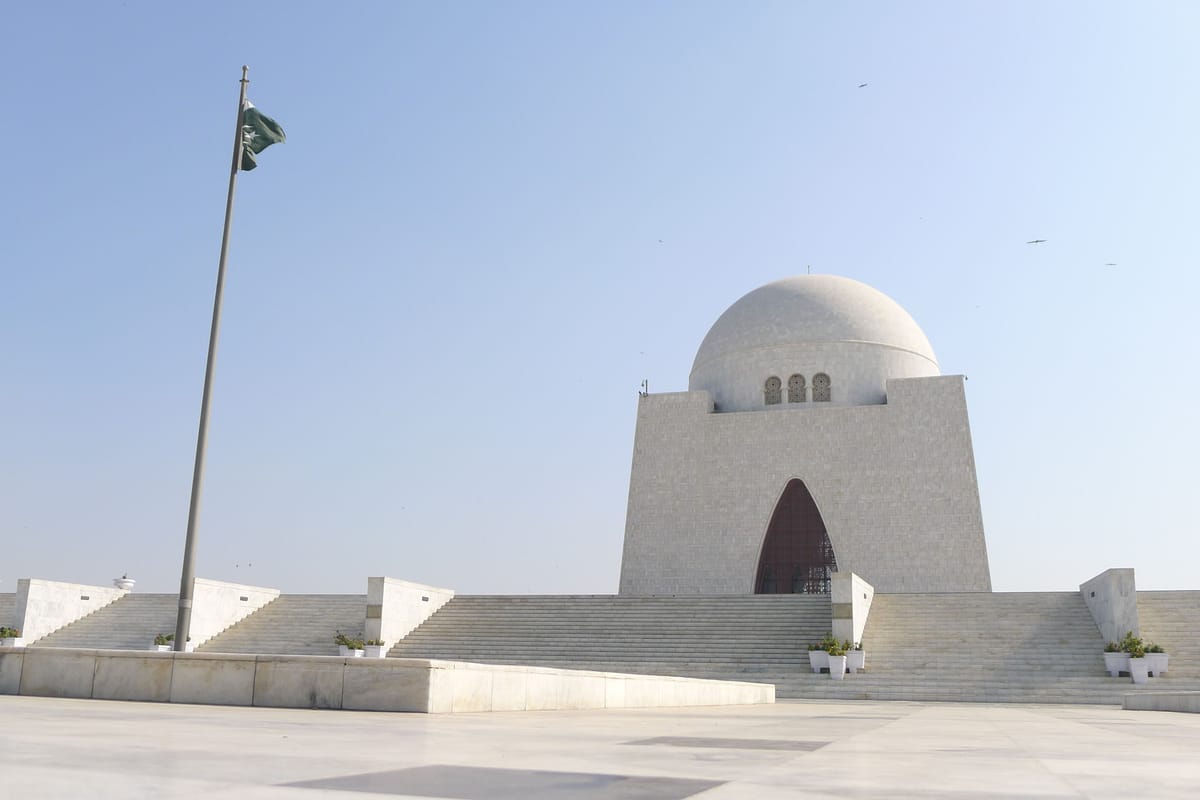 Cheap Flights to Karachi