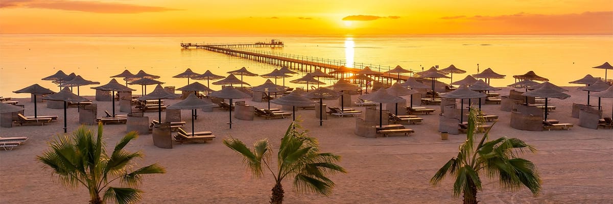 Cidde - Hurgada uçak bileti **Flights.FromLowestPrice** başlangıç fiyatıyla