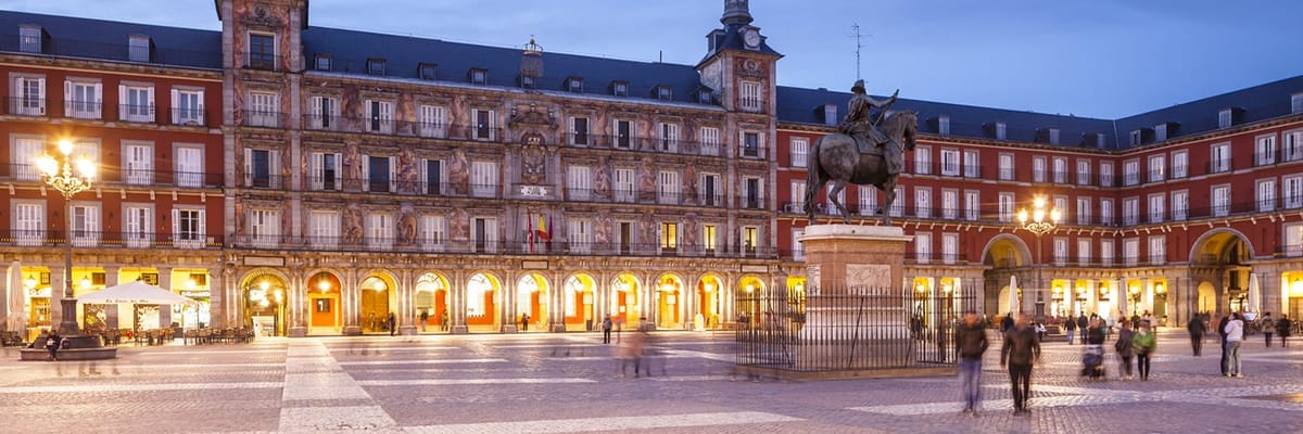 Flight deals to Madrid (MAD)