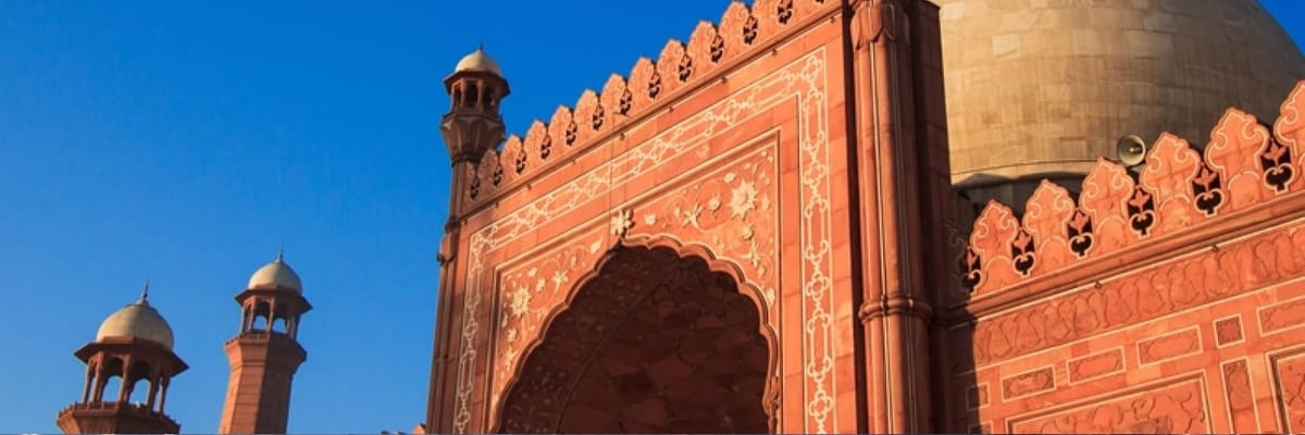 Flight deals to Lahore (LHE)