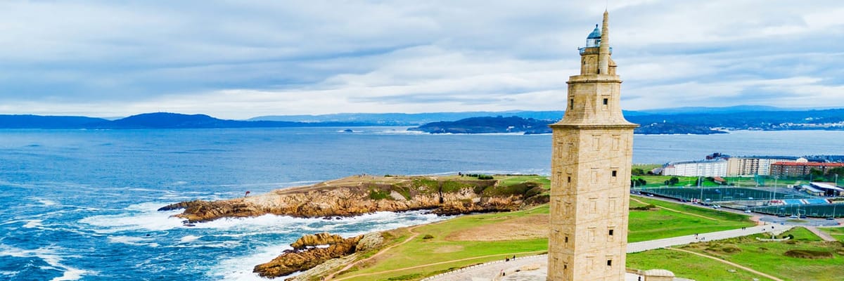 Réservez des vols de Agadir à La Corogne avec Vueling.