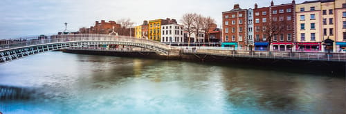 Réservez des vols de Valladolid à Dublin avec Vueling.