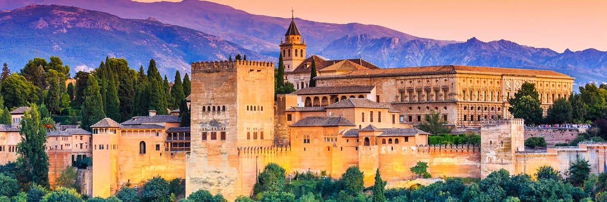 Billigflüge von A Coruña nach Granada mit Vueling