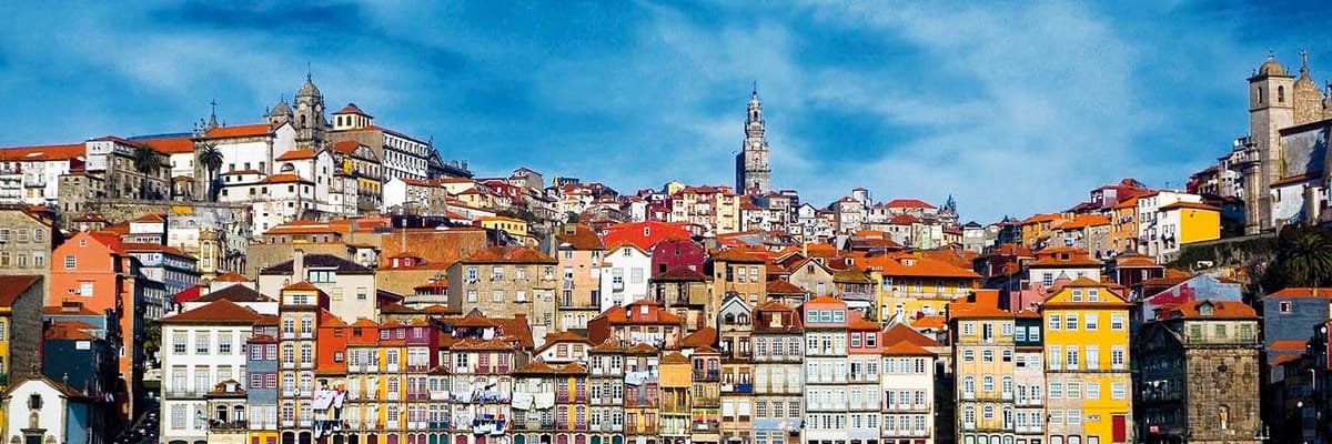 Réservez des vols de Agadir à Porto avec Vueling.