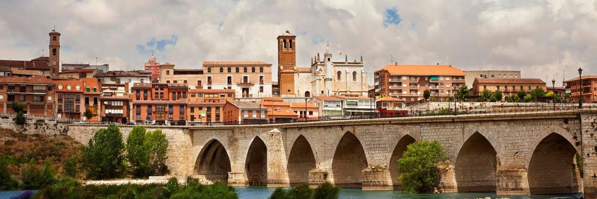 Reserve voos baratos a Valladolid con Vueling