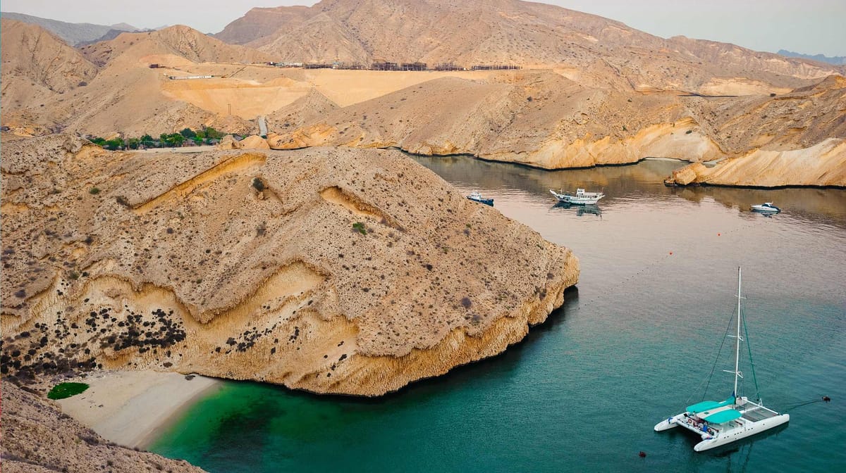 احجز رحلة إلى مسقط (MCT)