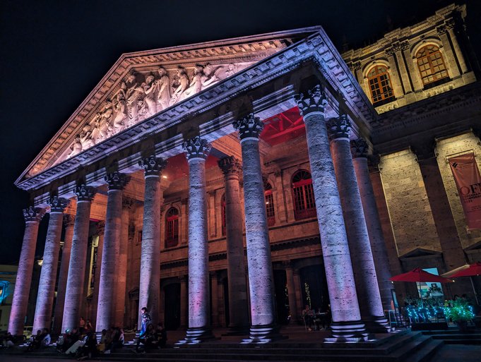 Teatro del Degollado, a cultural landmark in Guadalajara, illuminated at night.