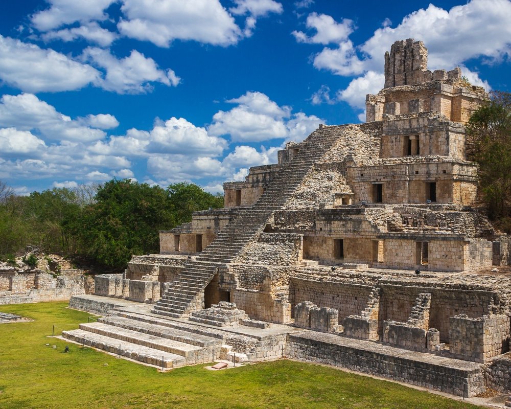 Construcción arqueológica en la zona de Edzná.