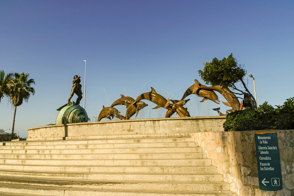 Monumento a la Continuidad de la Vida, en el Malecón de Mazatlán.
