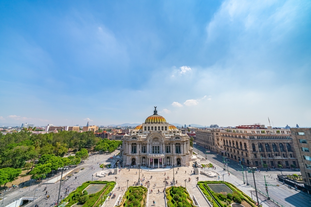 El Palacio de Bellas Artes tambiénes un importante centro cultural en la Ciudad de México.
