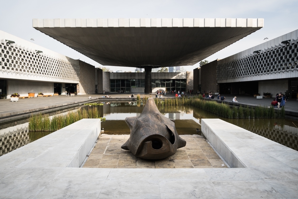 Sendero al Castillo de Chapultepec, ubicado en la cima del cerro de Chapultepec en la Ciudad de México