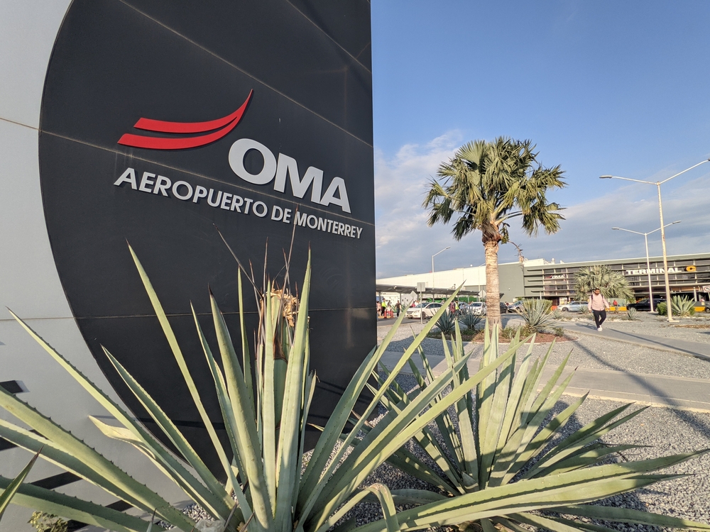 aeropuerto de Monterrey