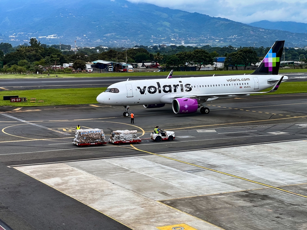 Volaris plane