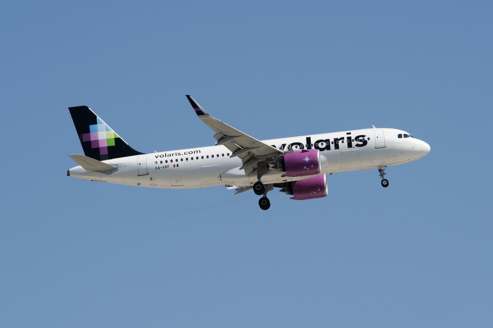 Volaris plane