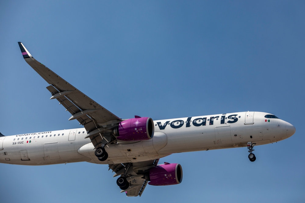 Volaris plane