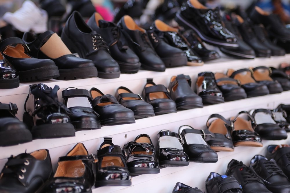 Leather shoes for sale at Zona Piel.