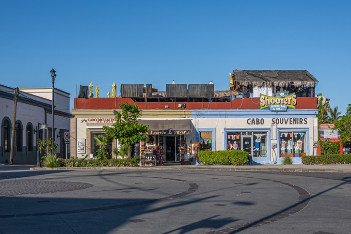 A commercial street with souvenir shops in Cabo San Jose.