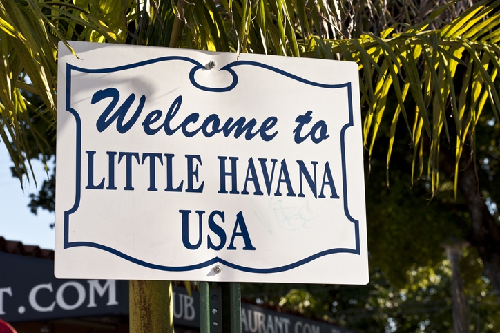 Cartel de bienvenida de Little Havana