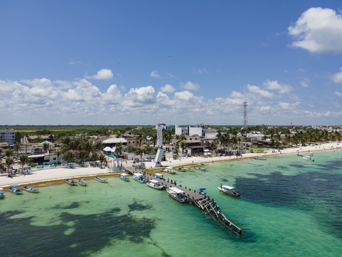 Vista aérea de Puerto Morelos